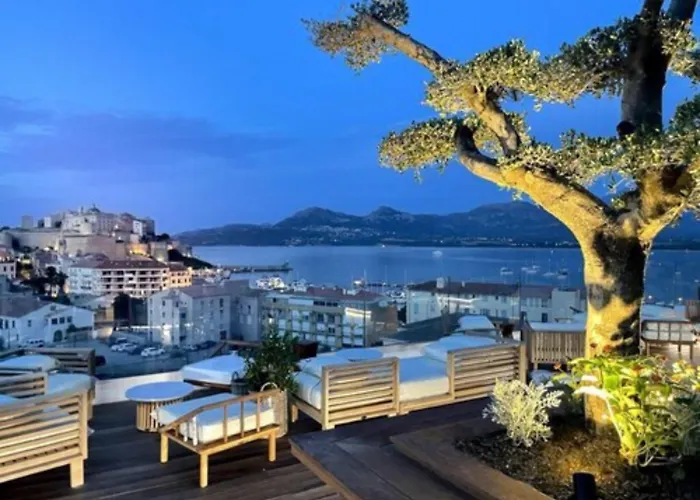 L'acquale 4* Calvi (Corsica)