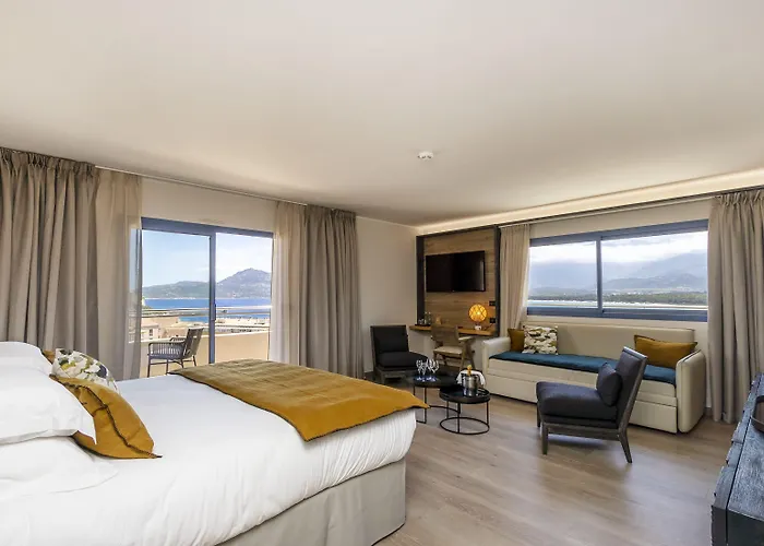 L'acquale Hotel Calvi (Corsica)