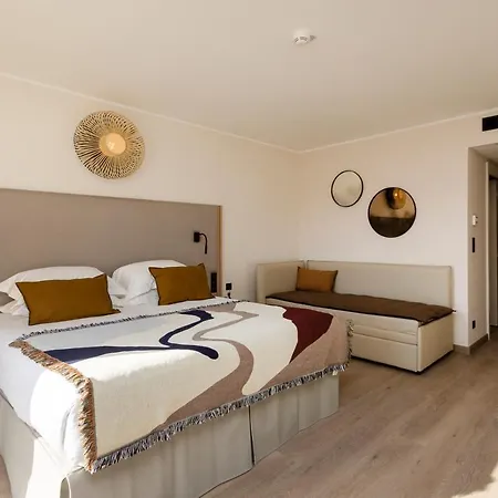 L'acquale Hotel 4*