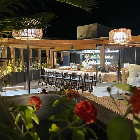 Ξενοδοχείο L'acquale Καλβί