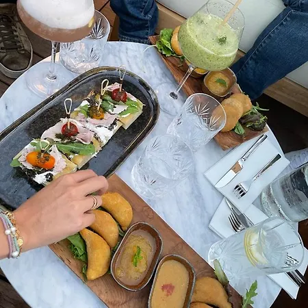 L'acquale 4* Καλβί