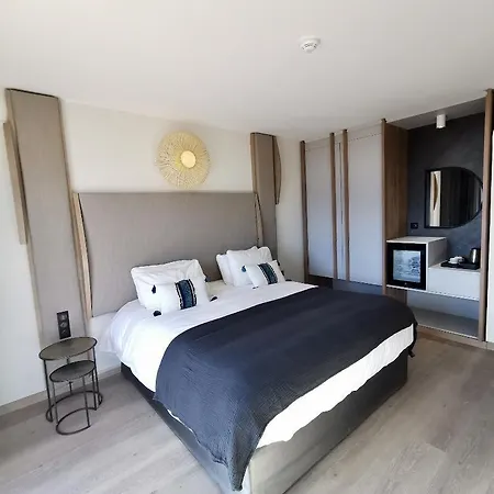 Hotel L'acquale Calvi (Corsica)
