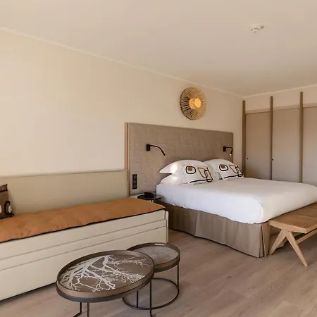 Hotel L'acquale Calvi (Corsica)