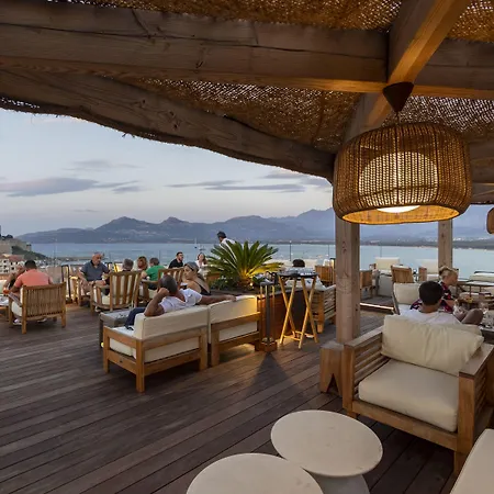 L'acquale Отель Кальви