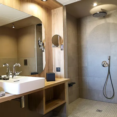 Ξενοδοχείο L'acquale 4*