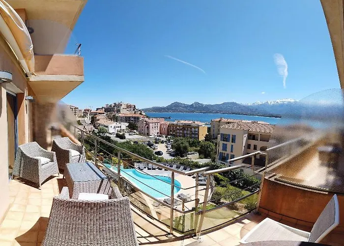 L'acquale Hotel Calvi (Corsica)