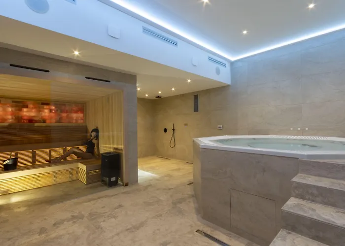 L'acquale Hotel Calvi (Corsica)