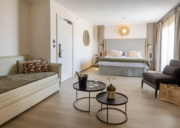 Hotel L'acquale Calvi (Corsica)